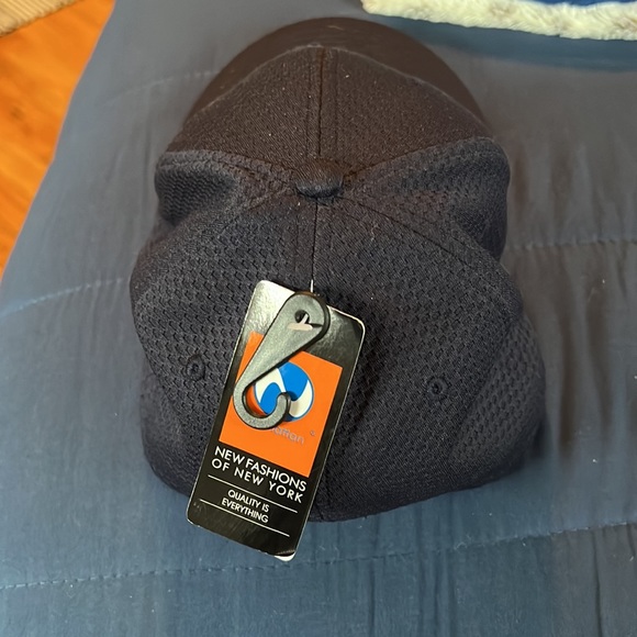 Hat - Picture 2 of 2